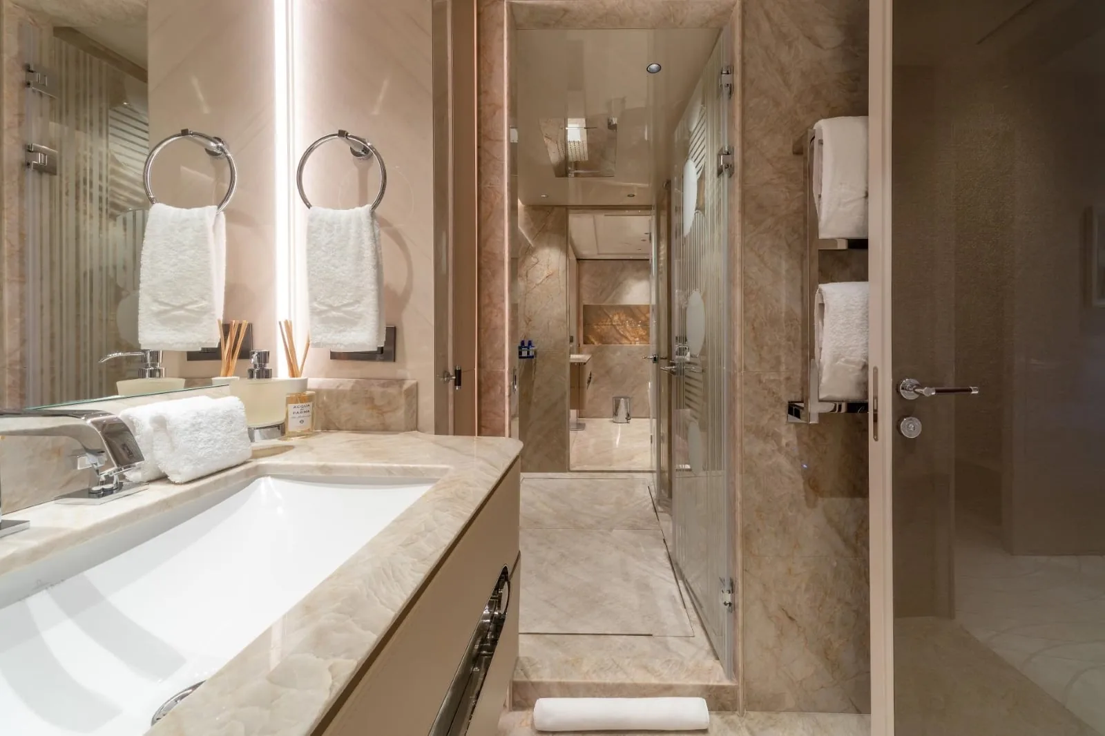 PROJECT X - photo 45 yacht charter Cannes