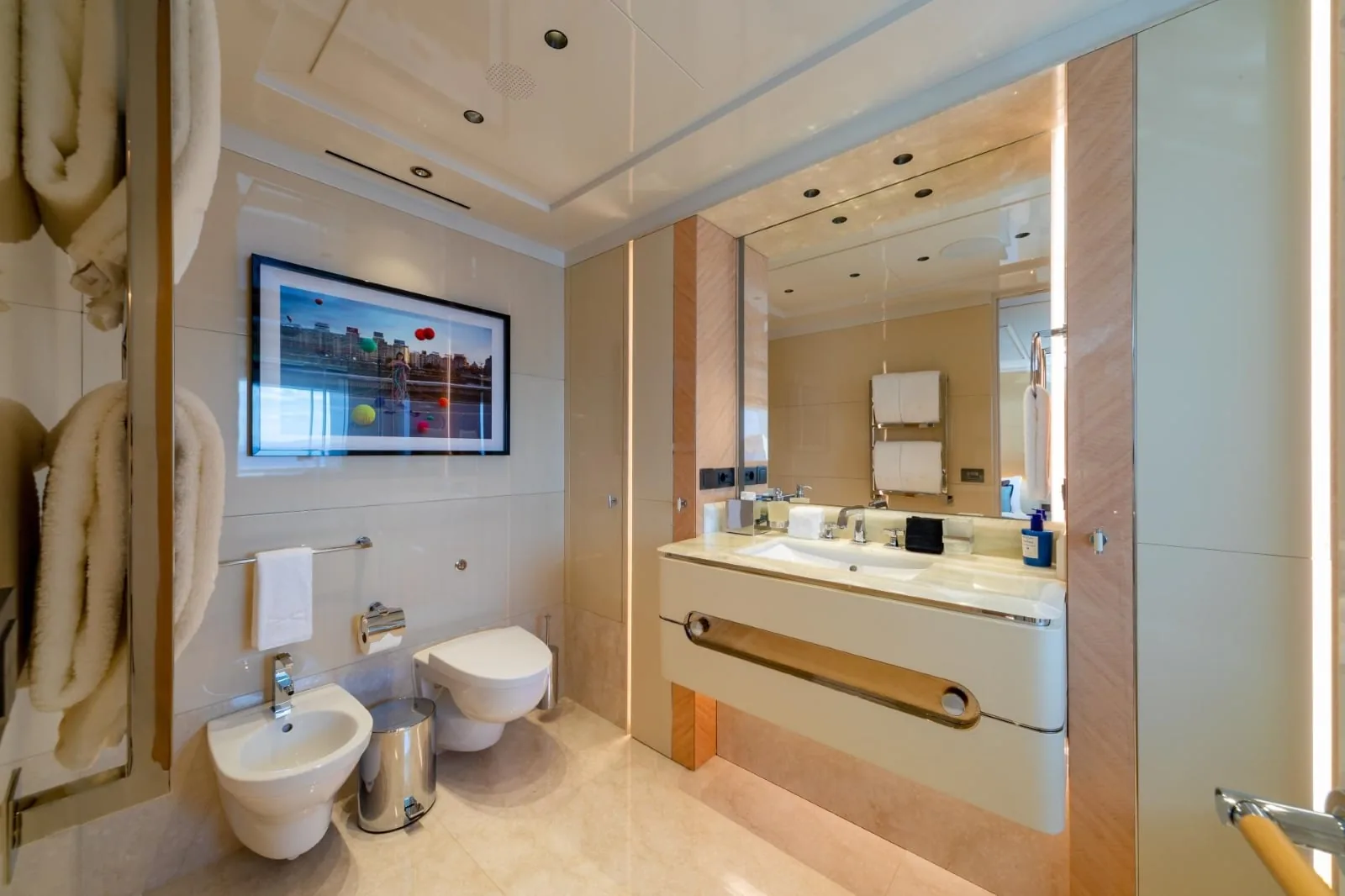 PROJECT X - photo 52 yacht charter Cannes