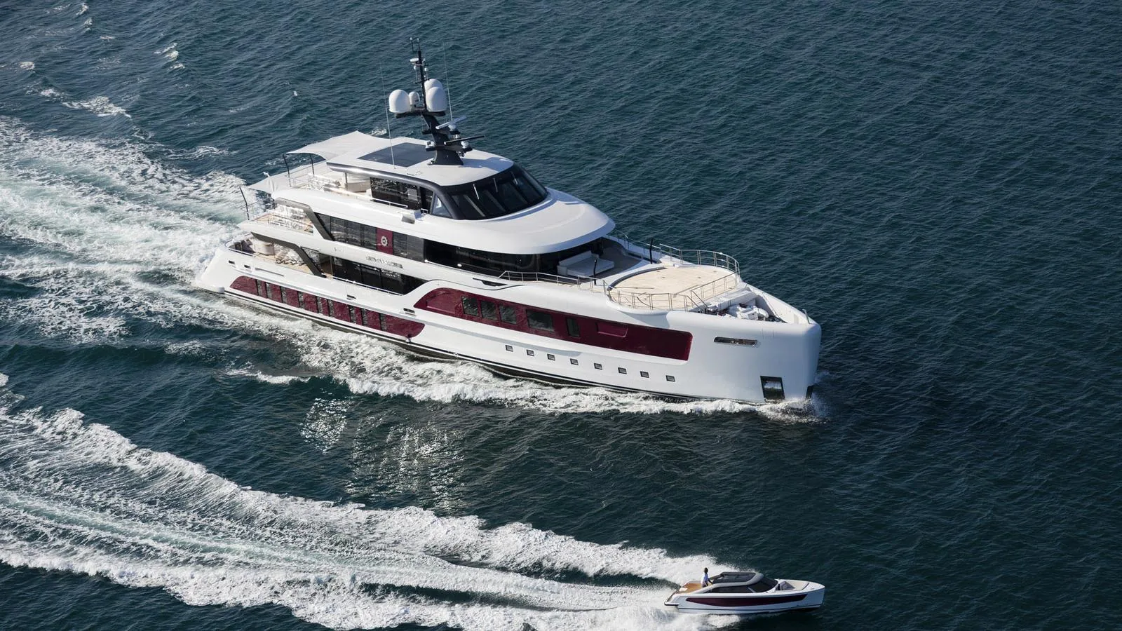 QUINTA ESSENTIA - photo 6 yacht charter Cannes