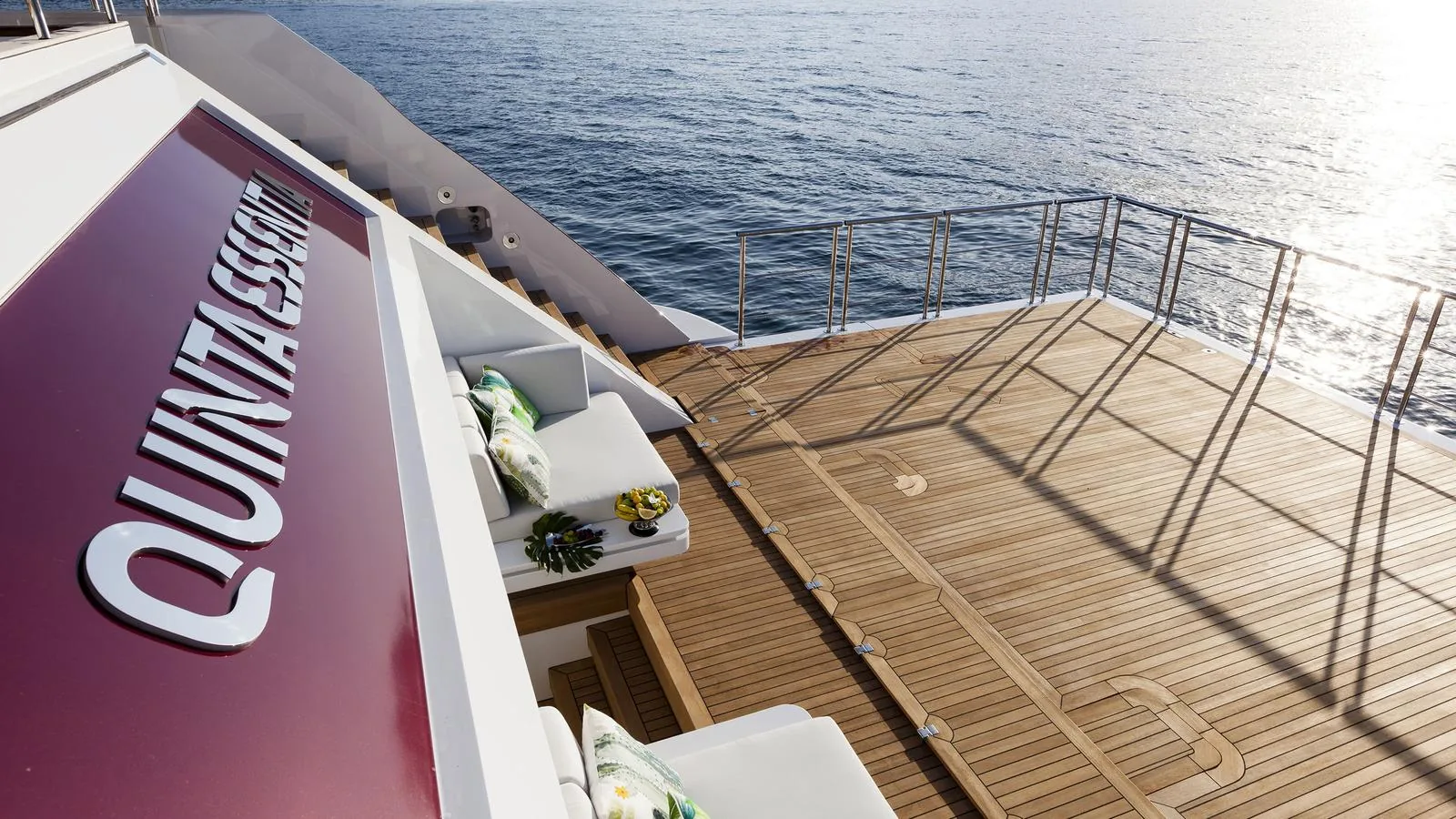 QUINTA ESSENTIA - photo 8 yacht charter Cannes