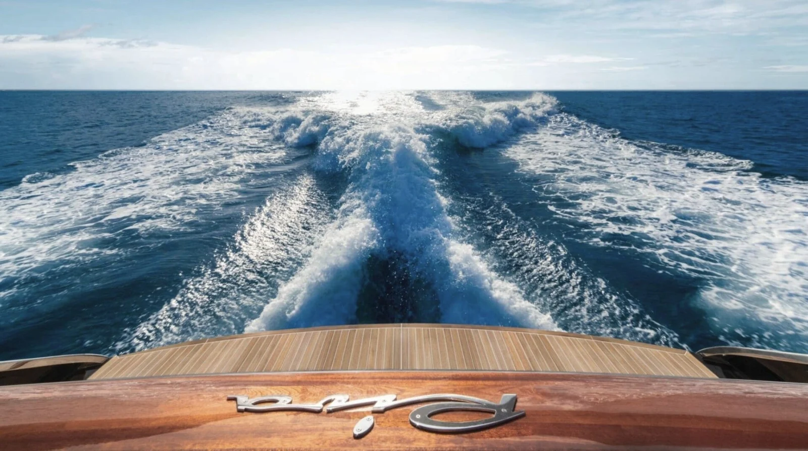Riva 66 Ribelle, photo 11 location yacht Cannes