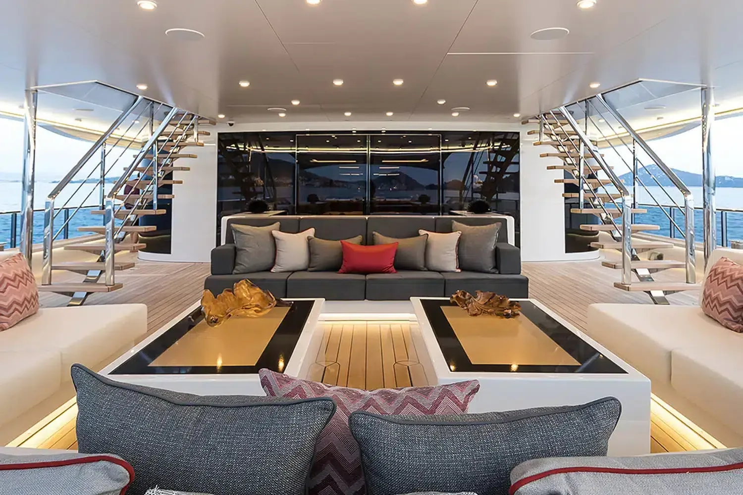 SAMURAI - photo 11 yacht charter Cannes