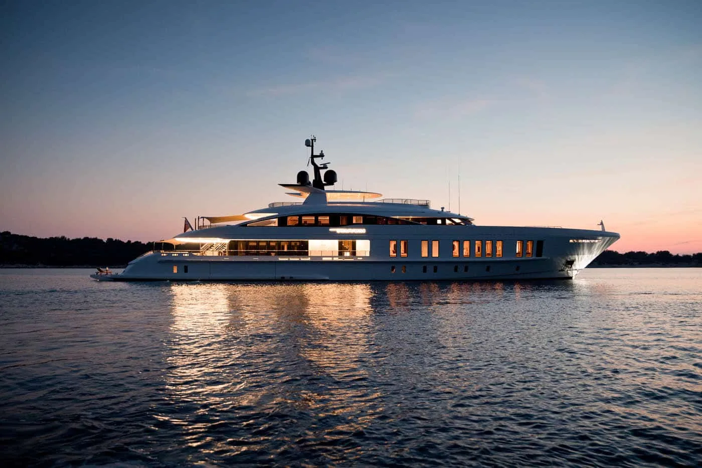 SAMURAI - photo 29 yacht charter Cannes