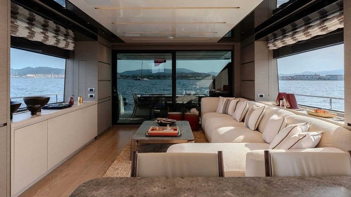 Sanlorenzo SL78, photo 8 location yacht Cannes