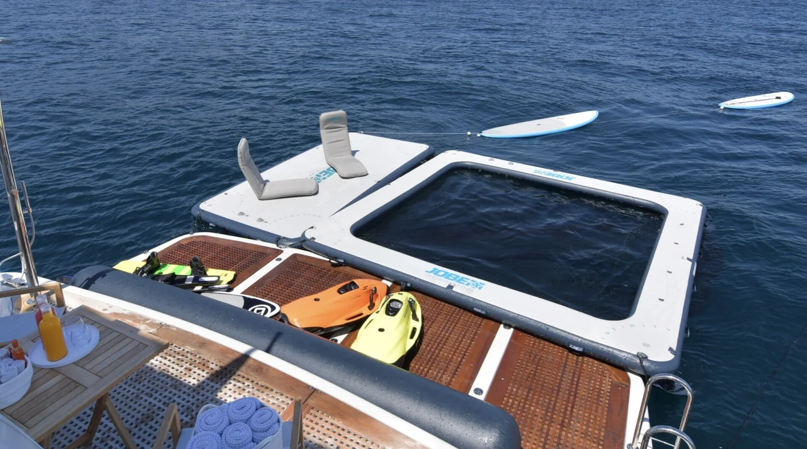 Sanlorenzo SL88, photo 12 location yacht Cannes