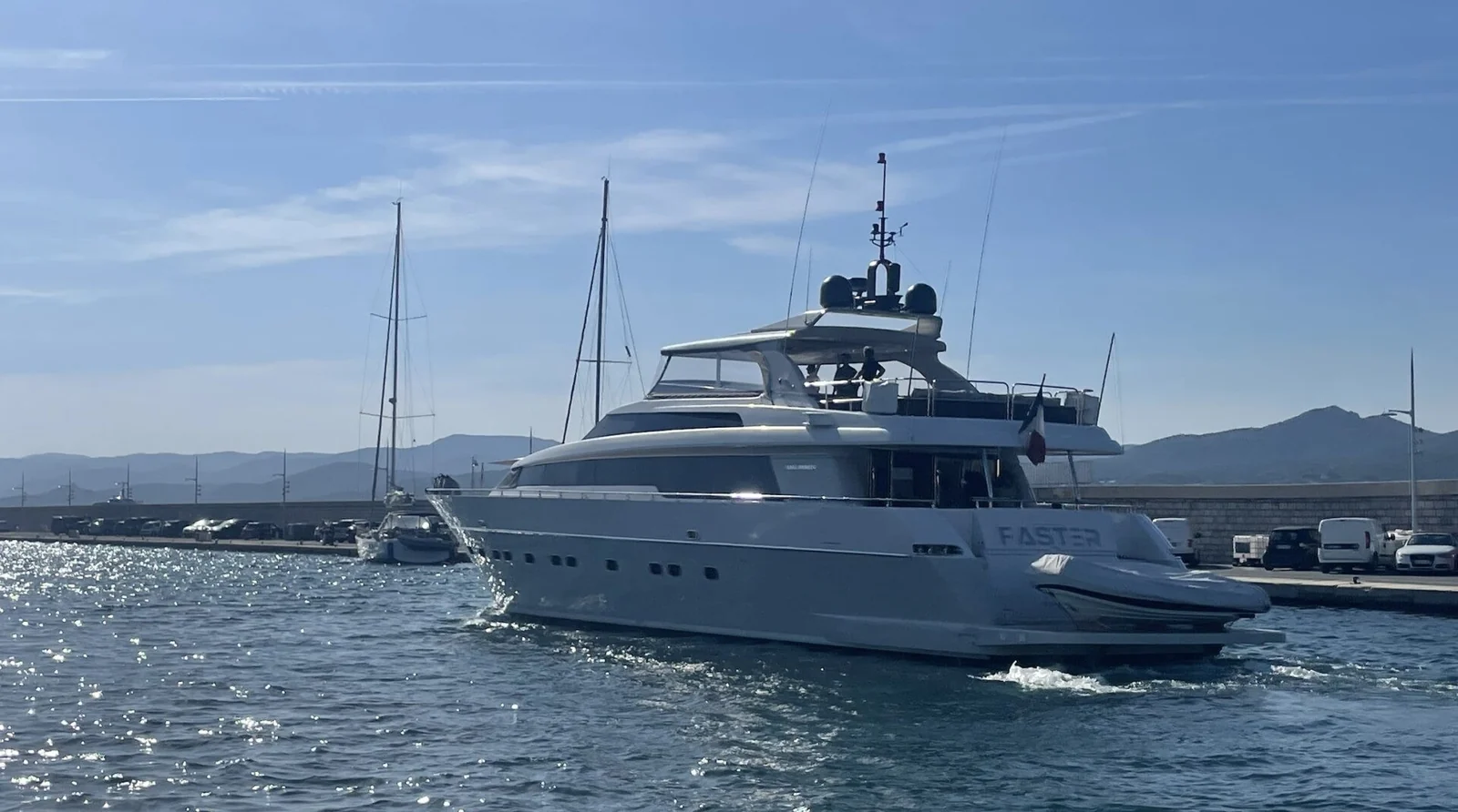 Sanlorenzo SL88, photo 13 location yacht Cannes