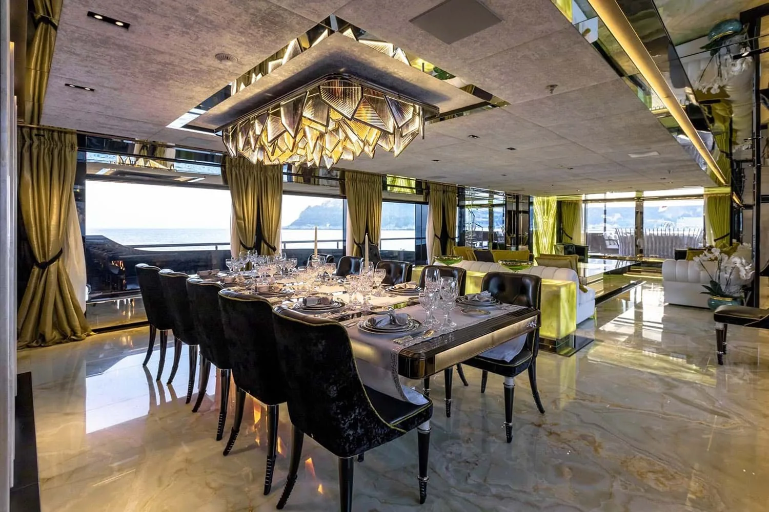 SARASTAR - photo 8 yacht charter Cannes