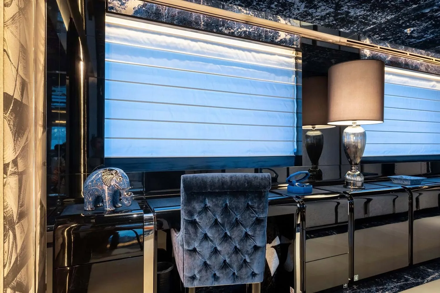SARASTAR - photo 10 yacht charter Cannes