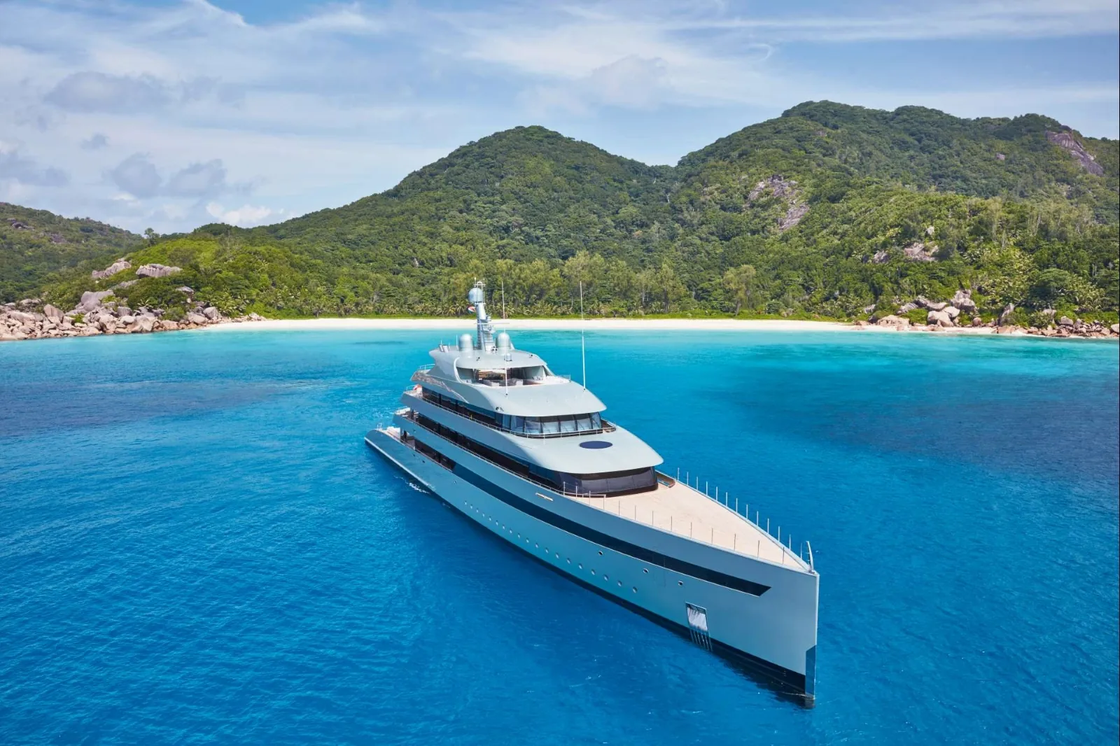 SAVANNAH - photo 7 yacht charter Cannes