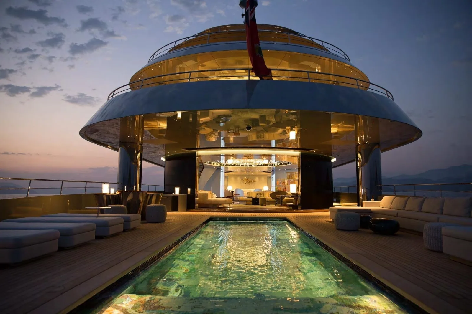 SAVANNAH - photo 13 yacht charter Cannes