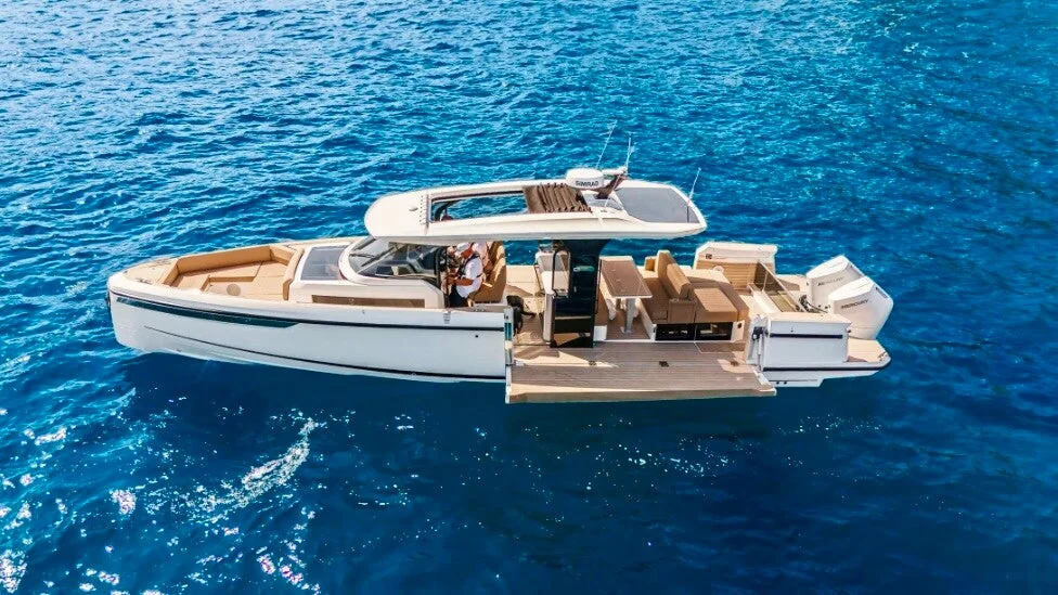 Saxdor 400 GTO, photo 5 location yacht Cannes