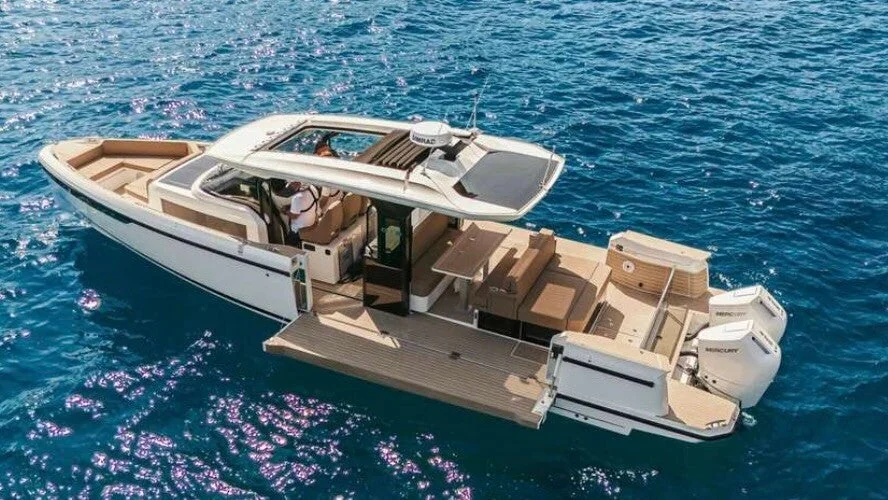 Saxdor 400 GTO, photo 6 location yacht Cannes