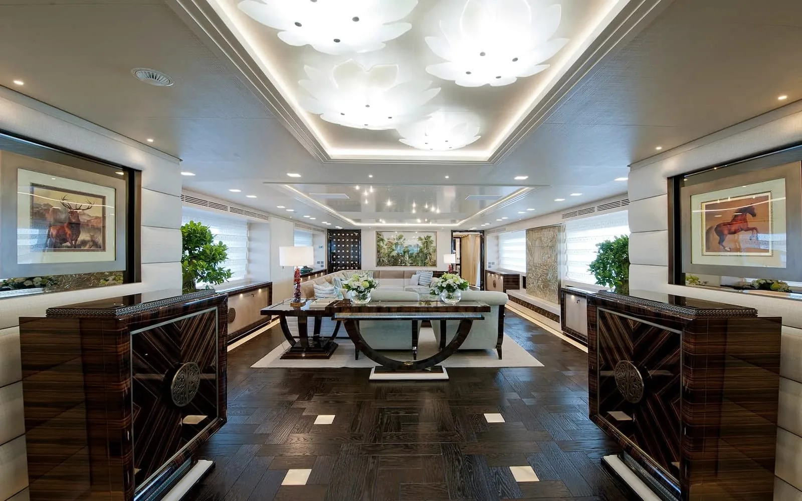 SCORPION - photo 13 yacht charter Cannes