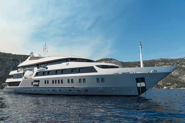 SERENITY - yacht charter Cannes