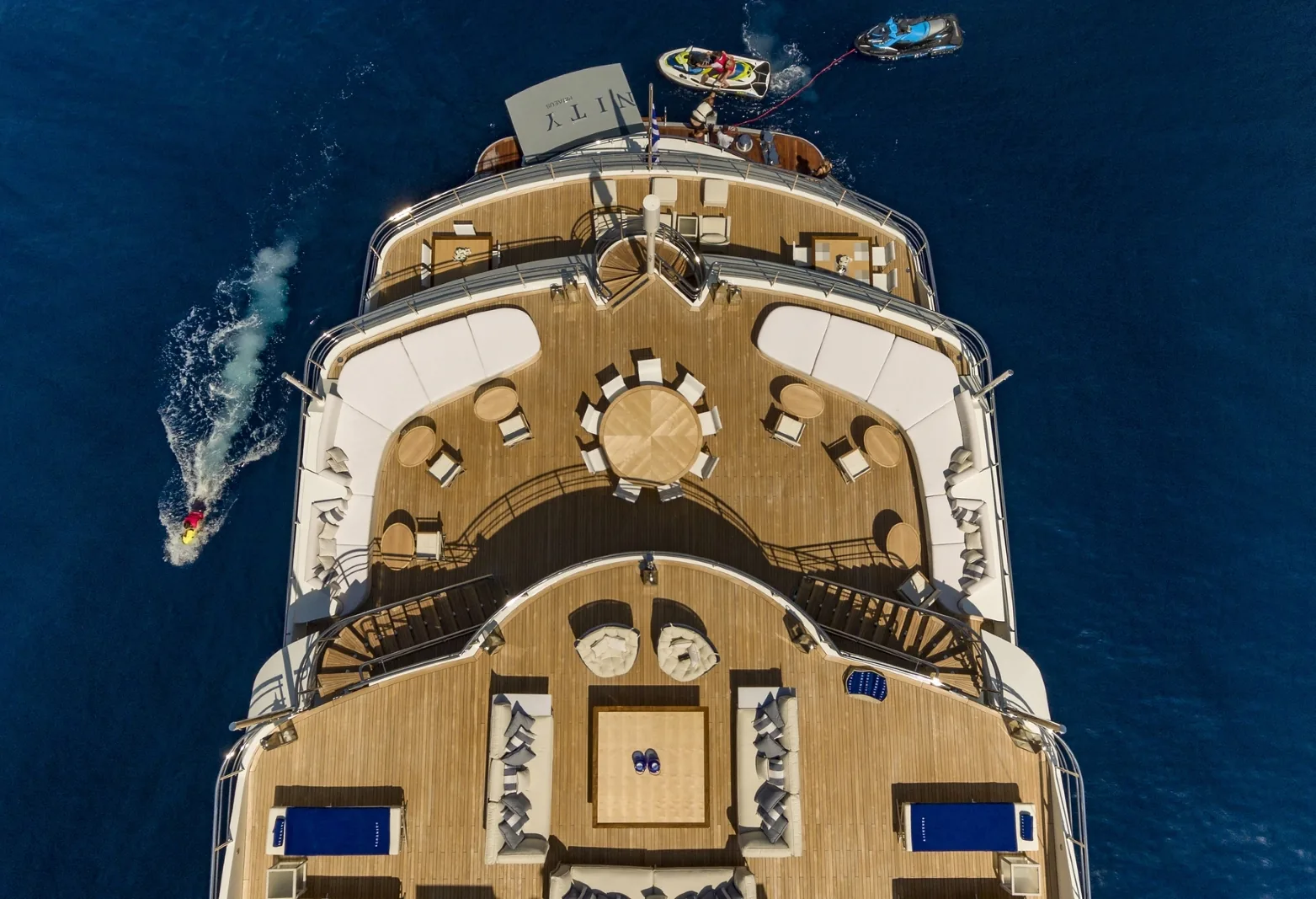 SERENITY - photo 2 yacht charter Cannes