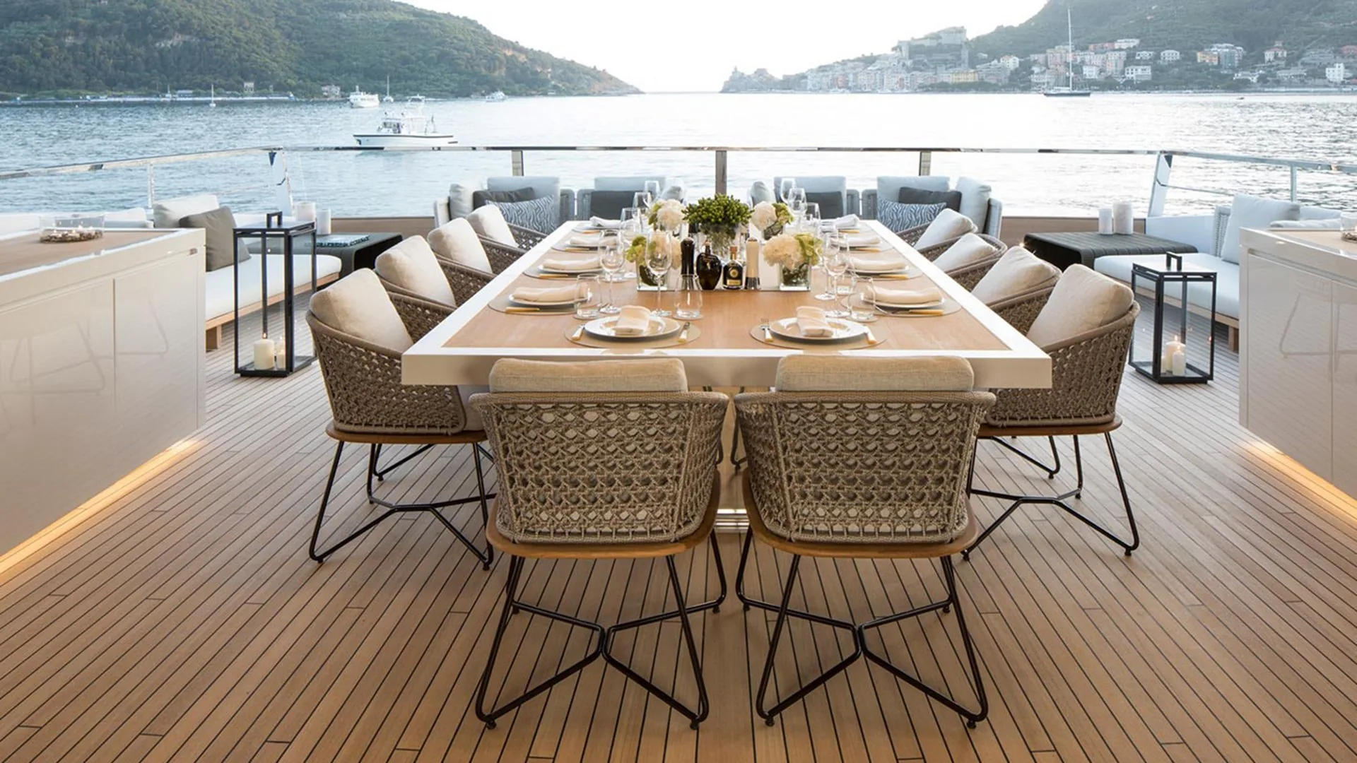 SEVEN SINS - photo 9 yacht charter Cannes