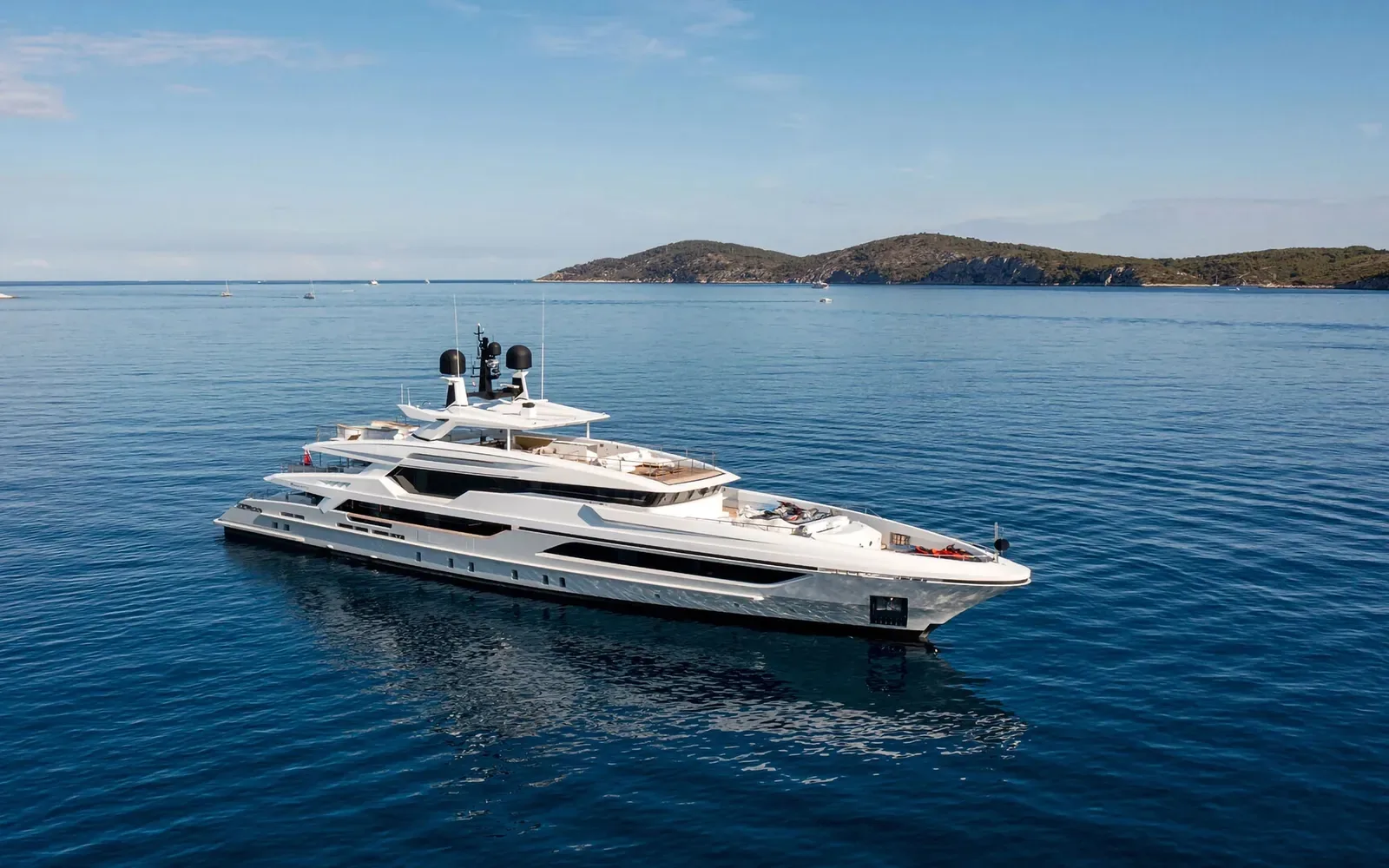 SILVER FOX - photo 2 yacht charter Cannes