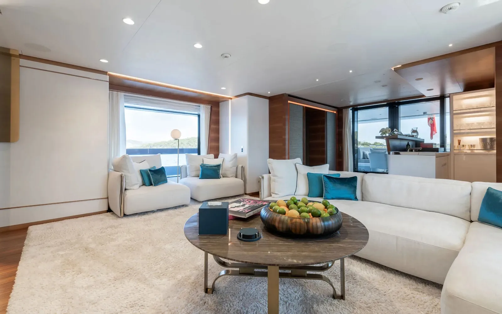 SILVER FOX - photo 17 yacht charter Cannes