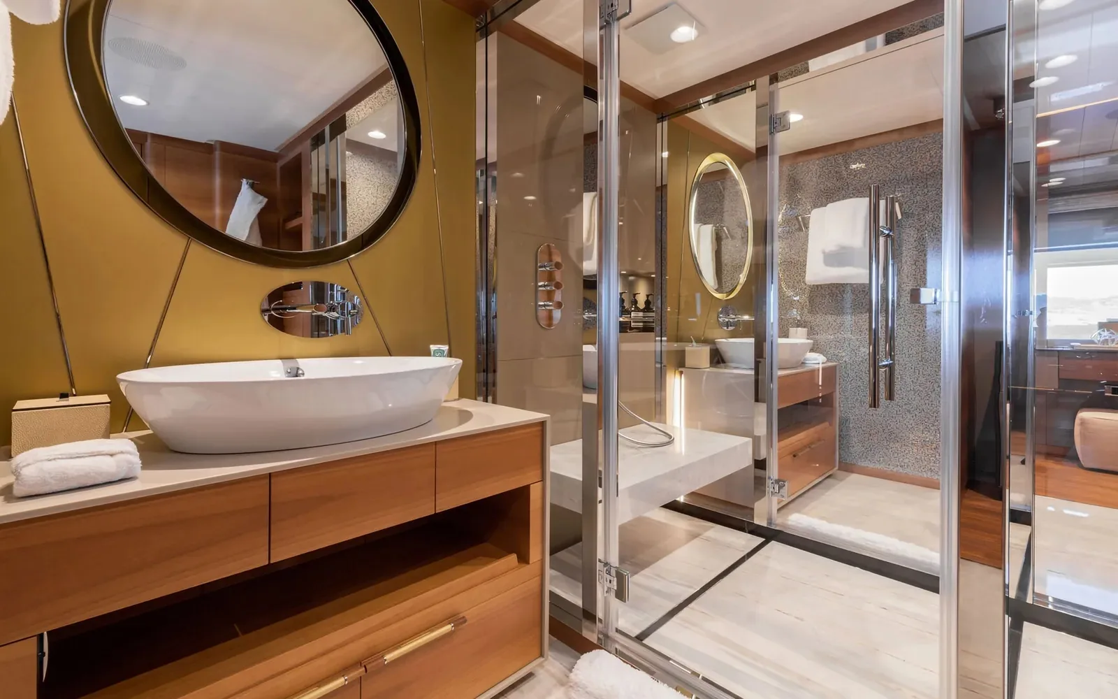 SILVER FOX - photo 26 yacht charter Cannes
