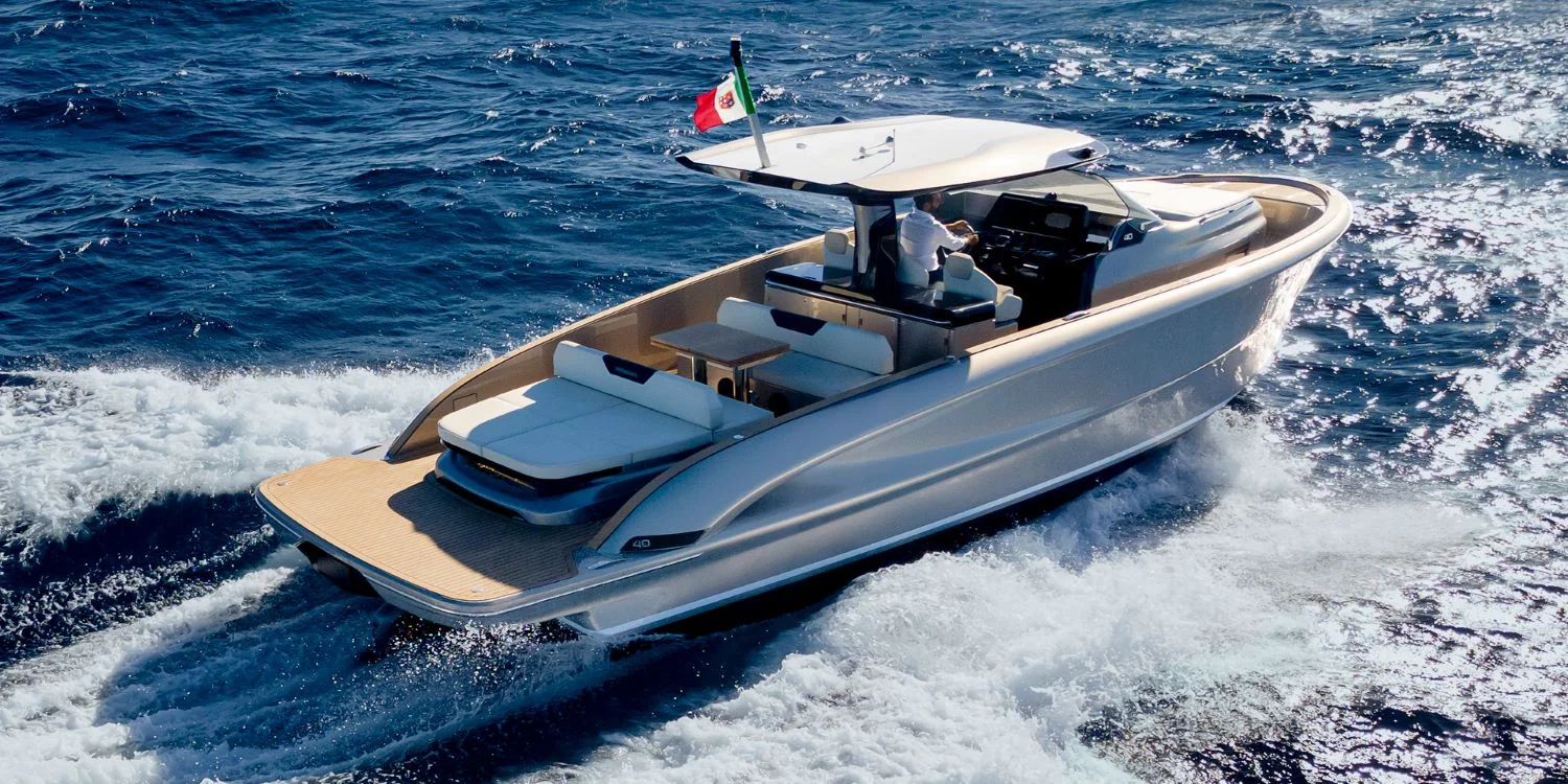 Solaris Power 40, photo 5 location yacht Cannes