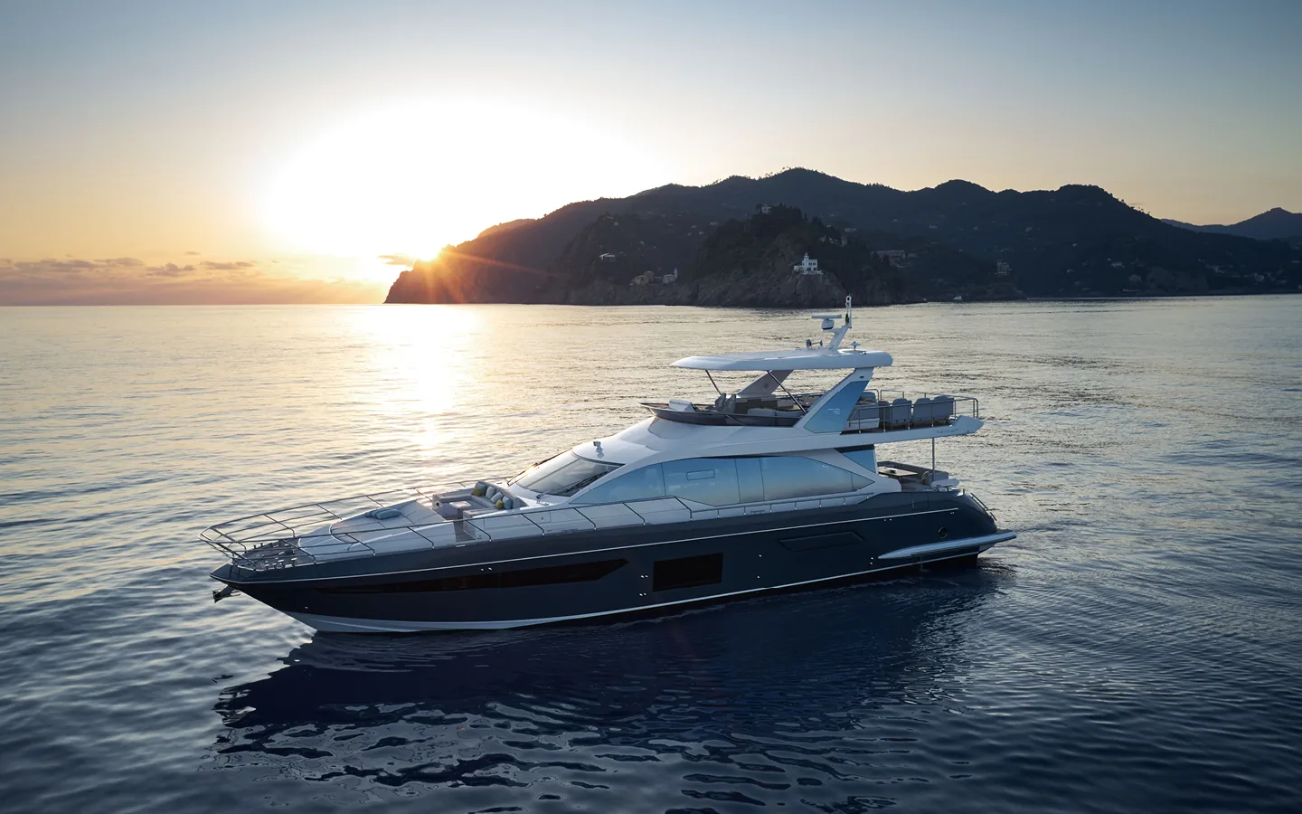 SOLSTICE - photo 6 yacht charter Cannes