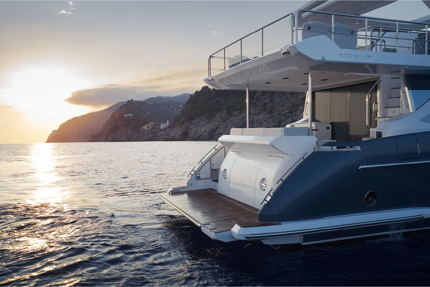 SOLSTICE - photo 9 yacht charter Cannes