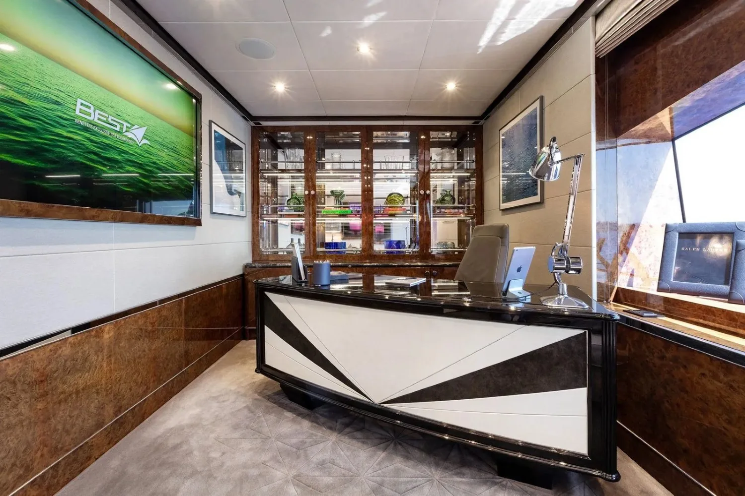 SOUNDWAVE - photo 2 yacht charter Cannes