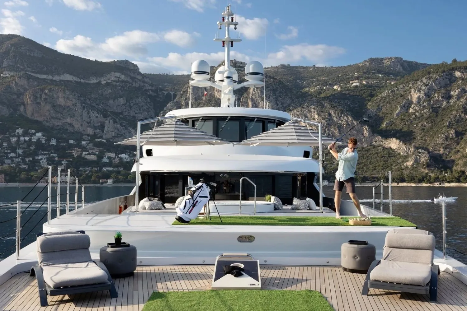 SOUNDWAVE - photo 29 yacht charter Cannes