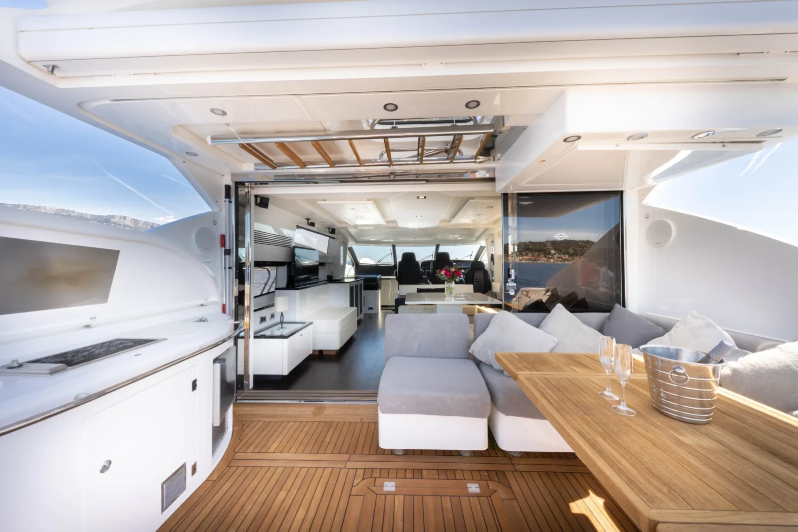 STAR OF SEVEN SEAS - photo 7 yacht charter Cannes