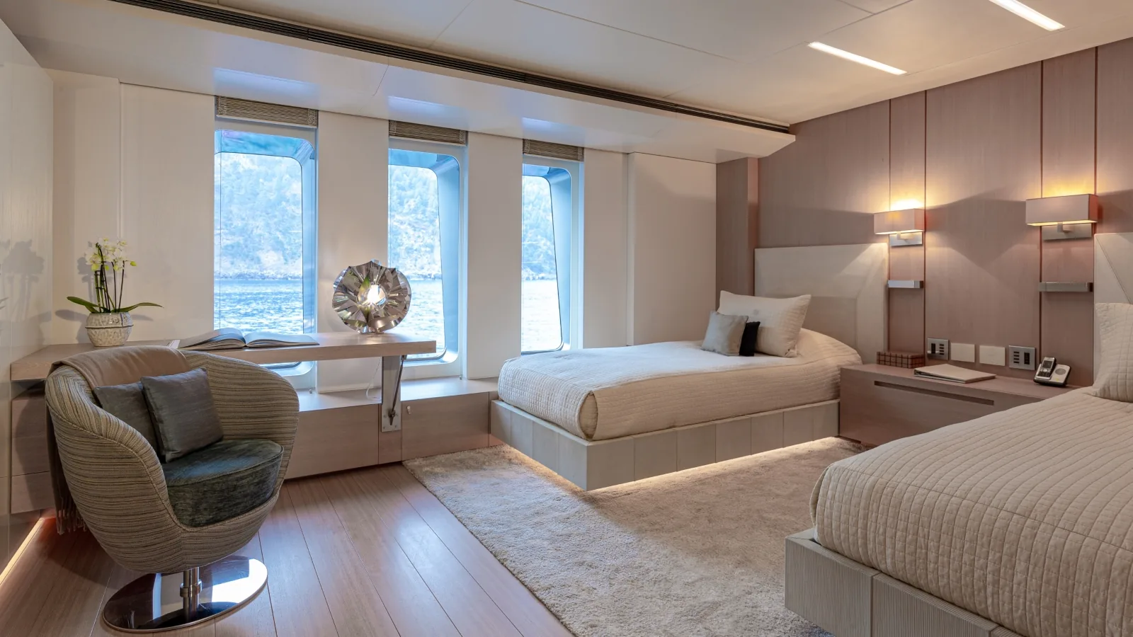 STELLA MARIS - photo 23 yacht charter Cannes