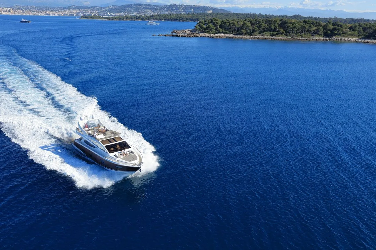 SUMMER BREEZE - photo 5 yacht charter Cannes
