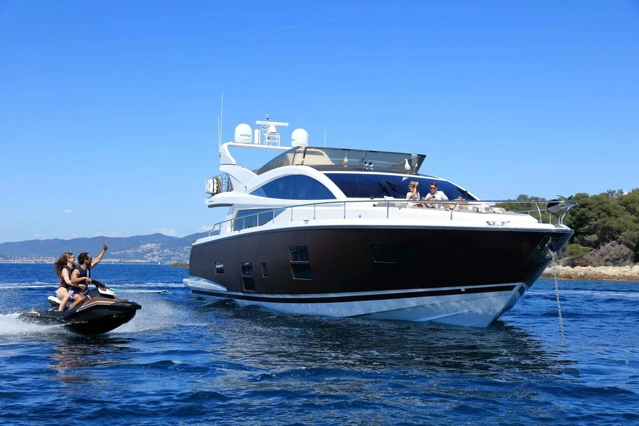 SUMMER BREEZE - photo 6 yacht charter Cannes