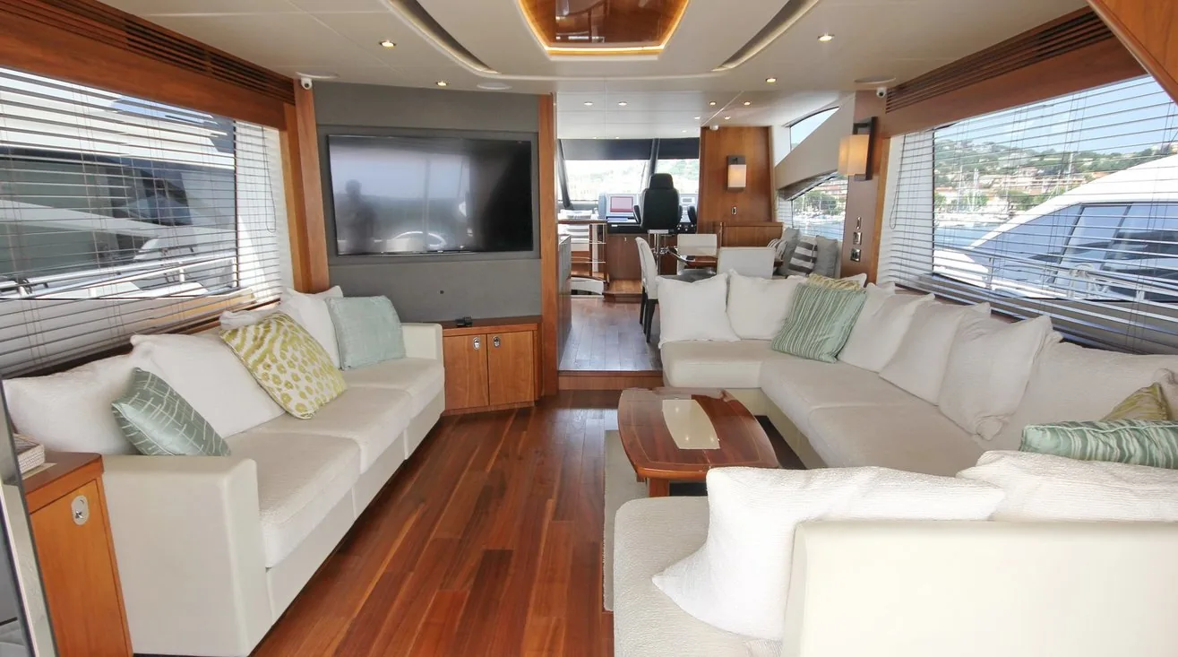 SUNSEEKER 75 - photo 9 yacht charter Cannes