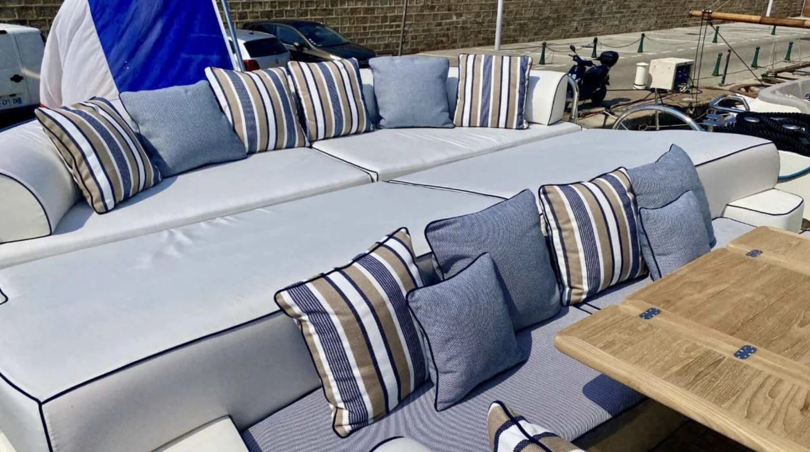 Sunseeker 86 Yacht, photo 7 location yacht Cannes
