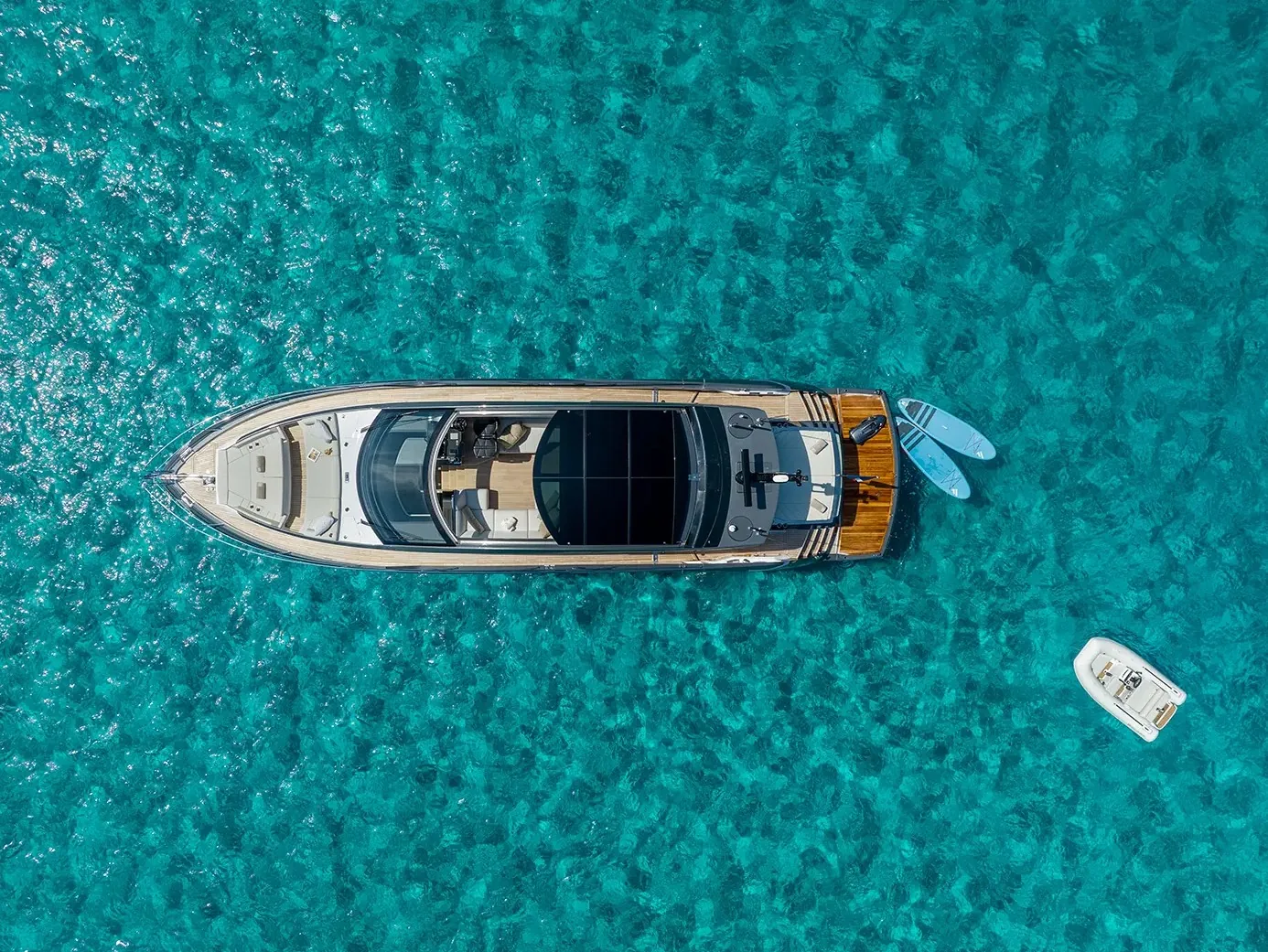 SUNSEEKER PREDATOR 65 - photo 4 yacht charter Cannes
