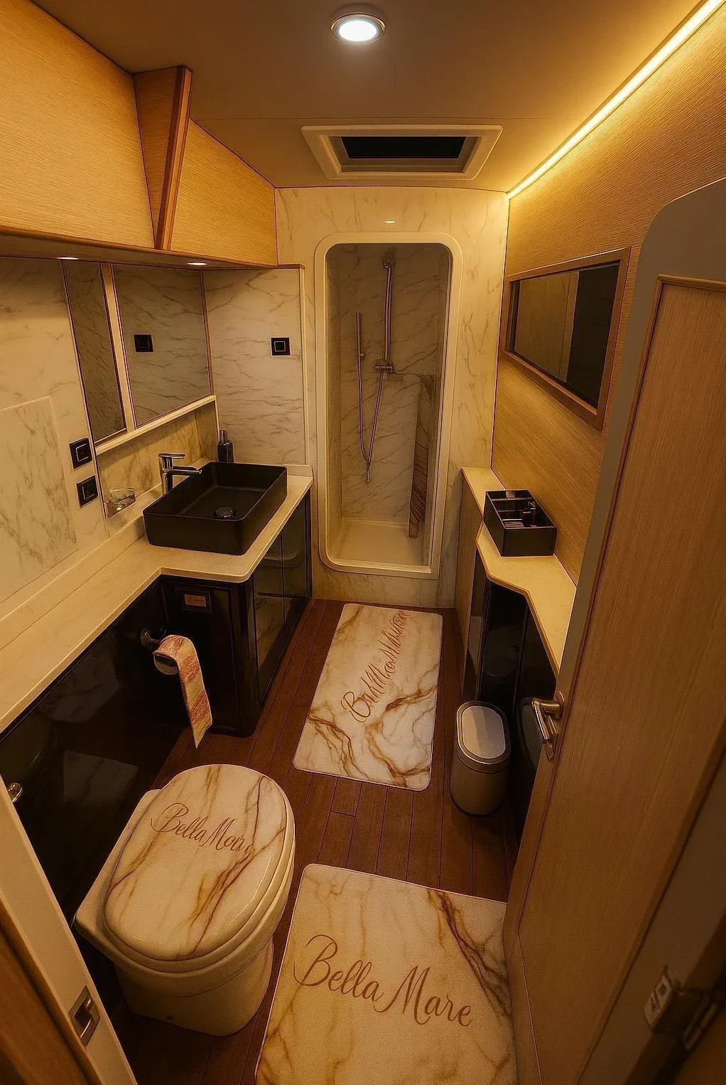 Taliani, photo 11 location yacht Cannes