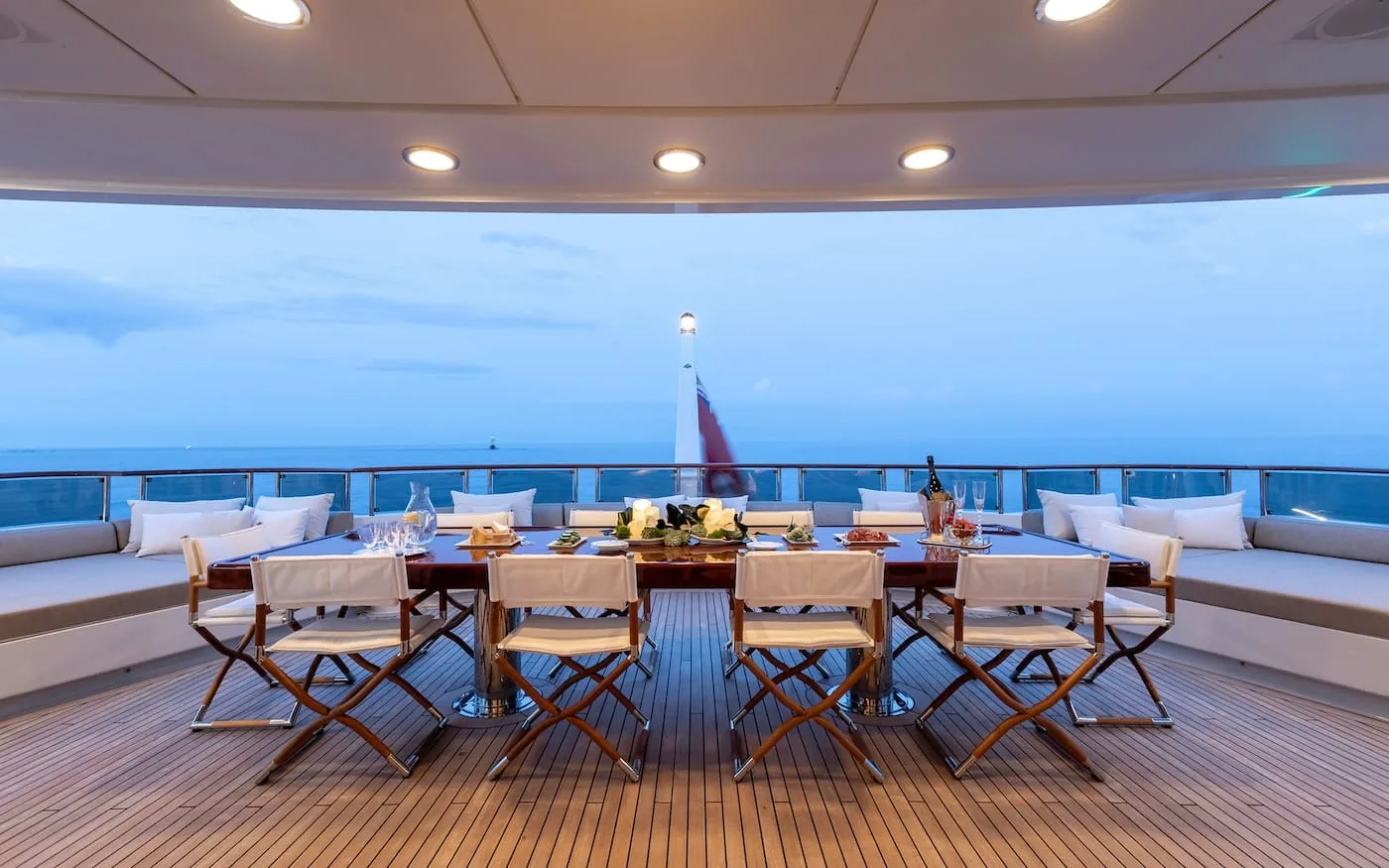 TREEHOUSE - photo 9 yacht charter Cannes