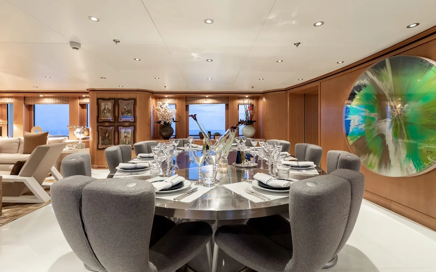TREEHOUSE - photo 22 yacht charter Cannes