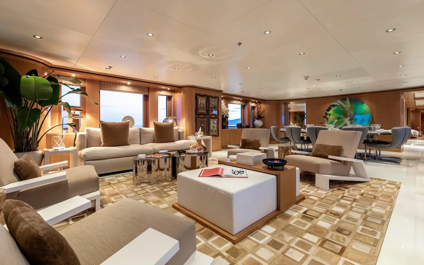 TREEHOUSE - photo 24 yacht charter Cannes