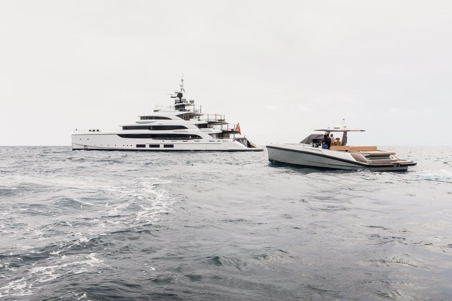 TRIUMPH - photo 5 yacht charter Cannes