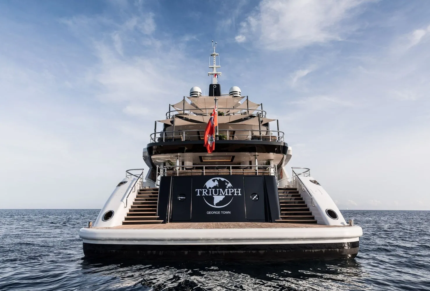 TRIUMPH - photo 10 yacht charter Cannes