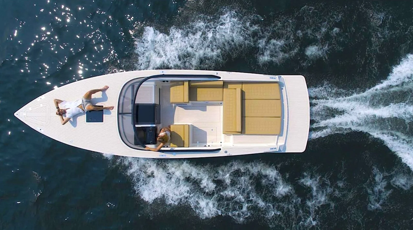 VanDutch 32, photo 1 location yacht Cannes