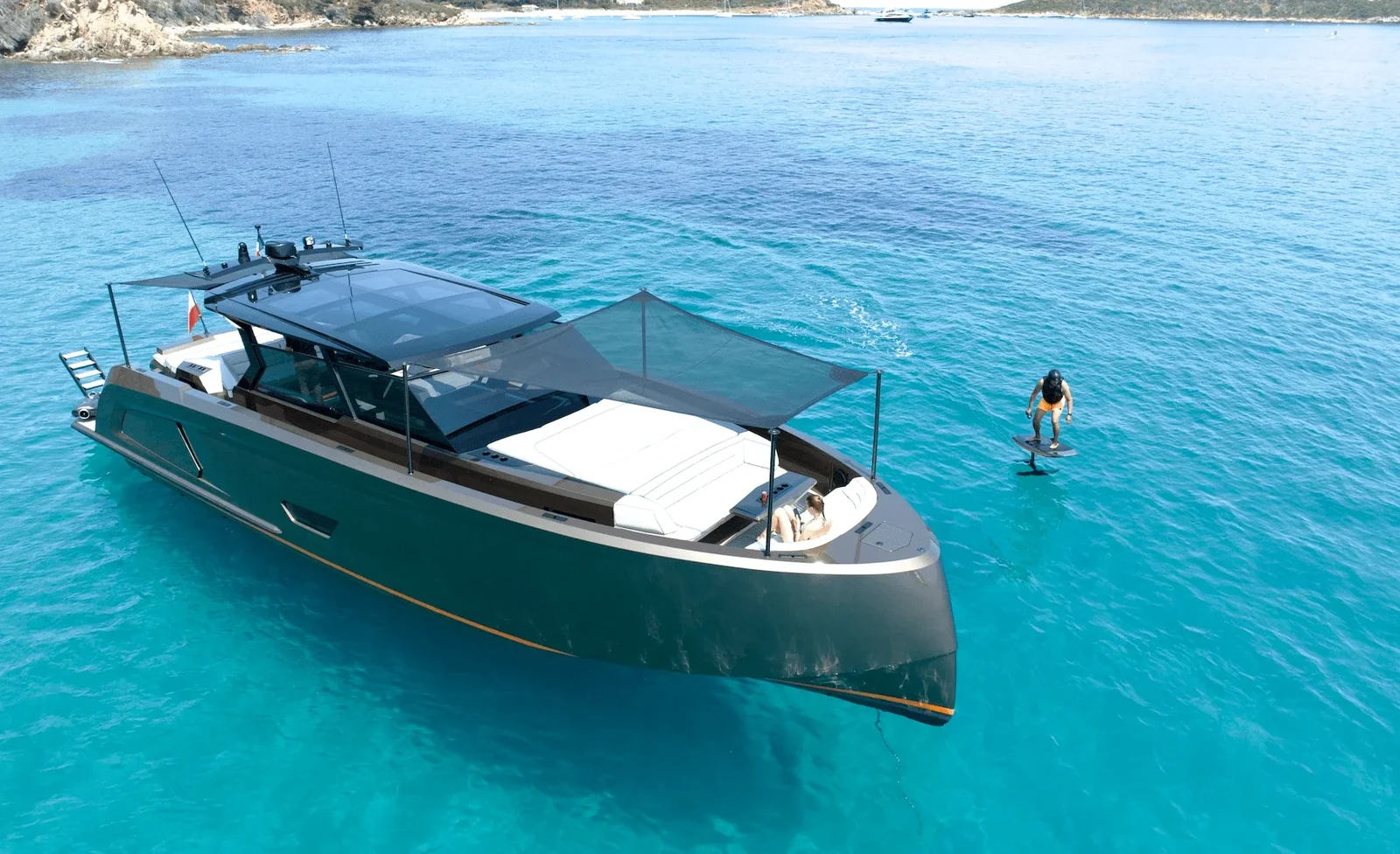 Vanquish VQ58, photo 5 location yacht Cannes