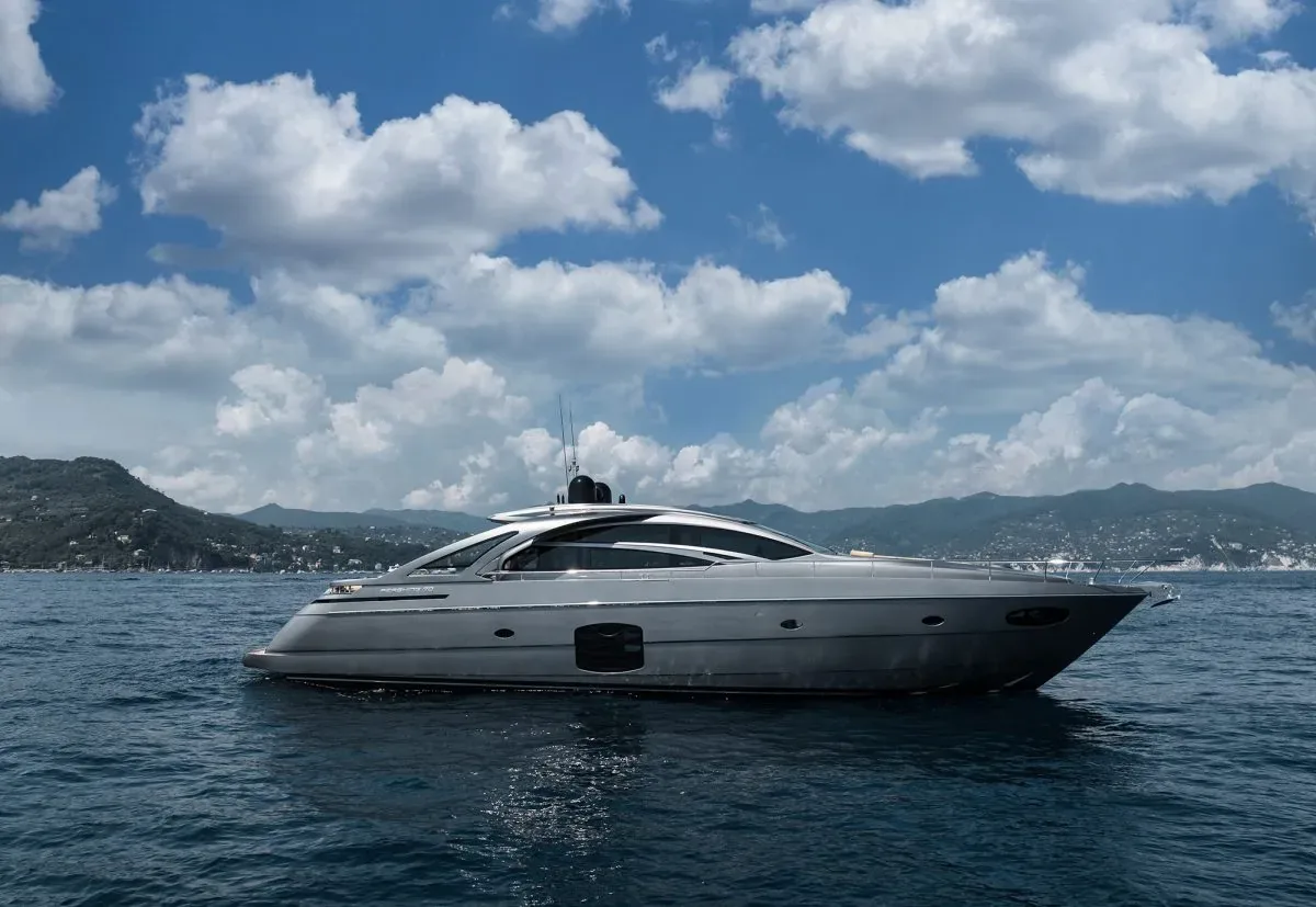 VELES - photo 12 yacht charter Cannes
