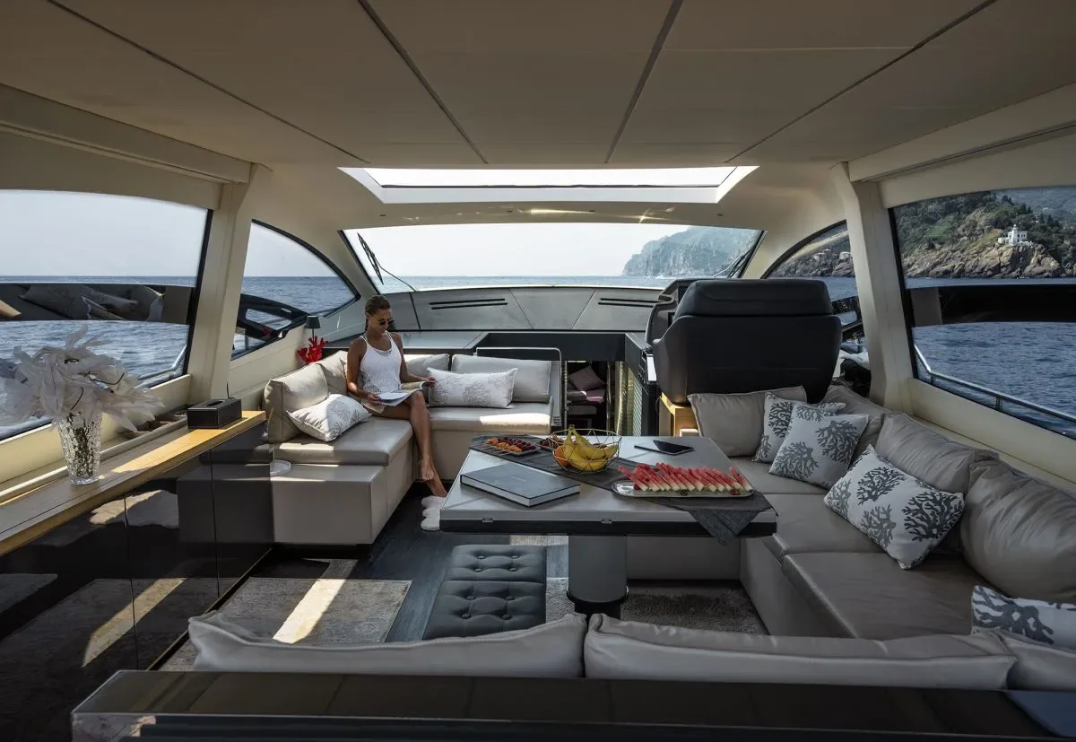VELES - photo 14 yacht charter Cannes