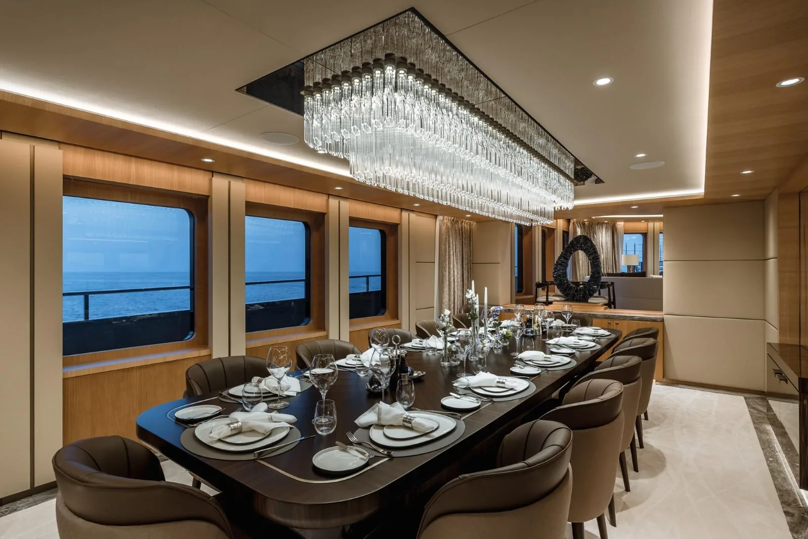 VICTORIOUS - photo 13 yacht charter Cannes