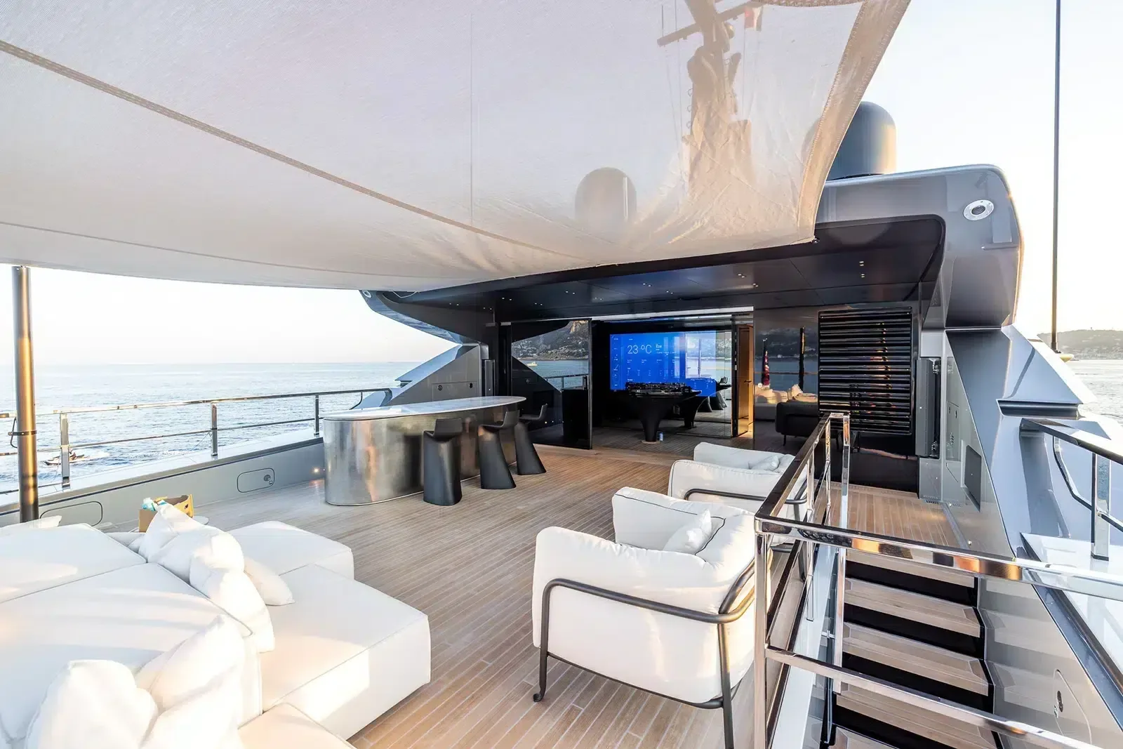 VIRTUOSITY - photo 10 yacht charter Cannes