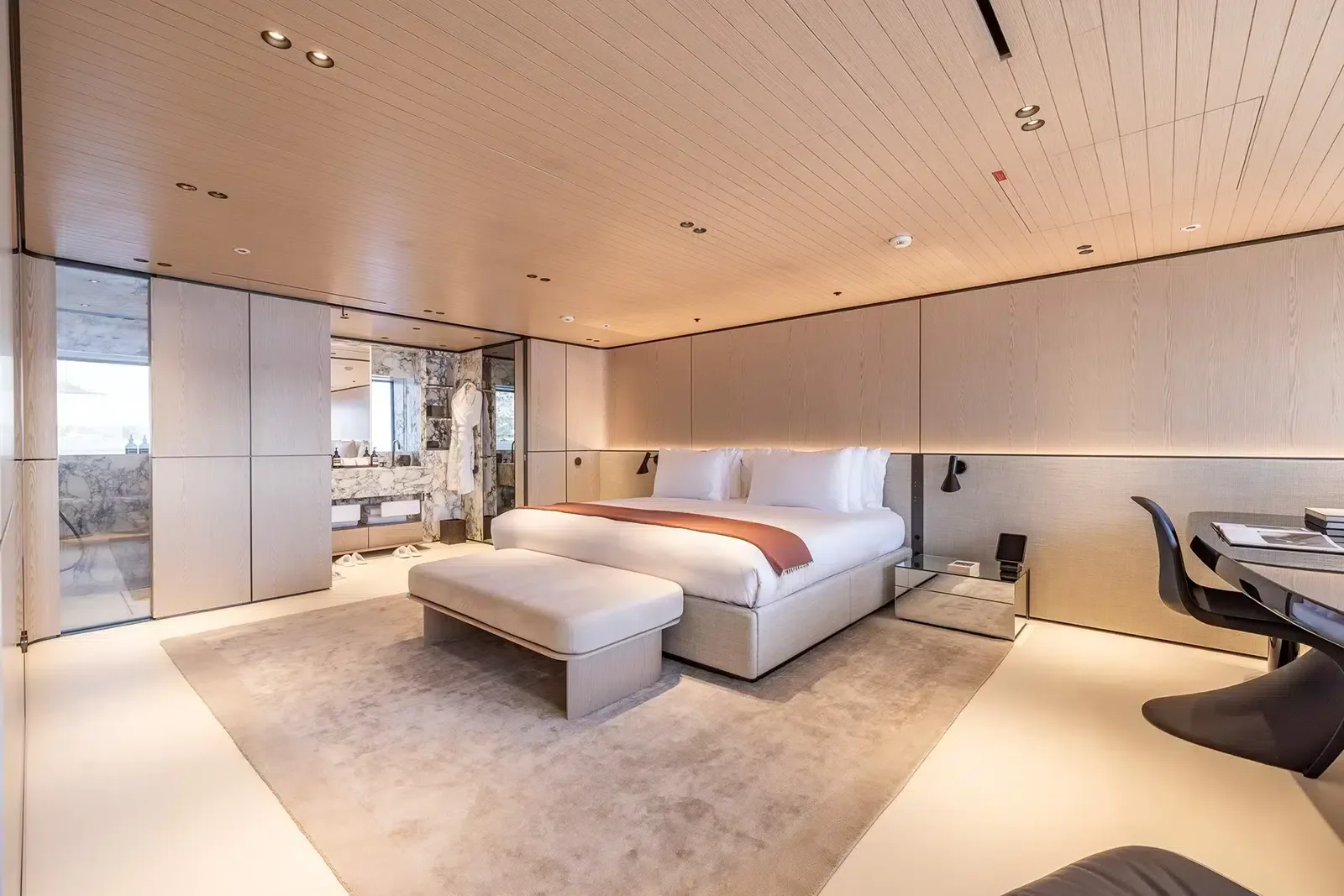 VIRTUOSITY - photo 35 yacht charter Cannes