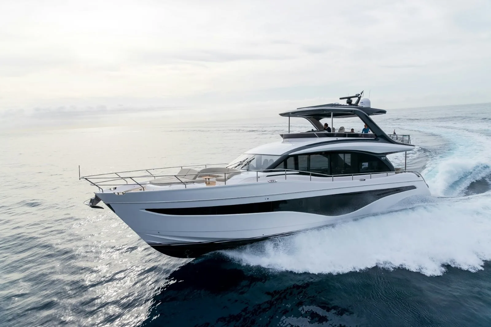 WILJIM V - photo 2 yacht charter Cannes