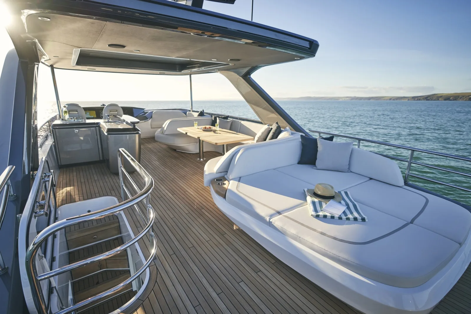 WILJIM V - photo 5 yacht charter Cannes